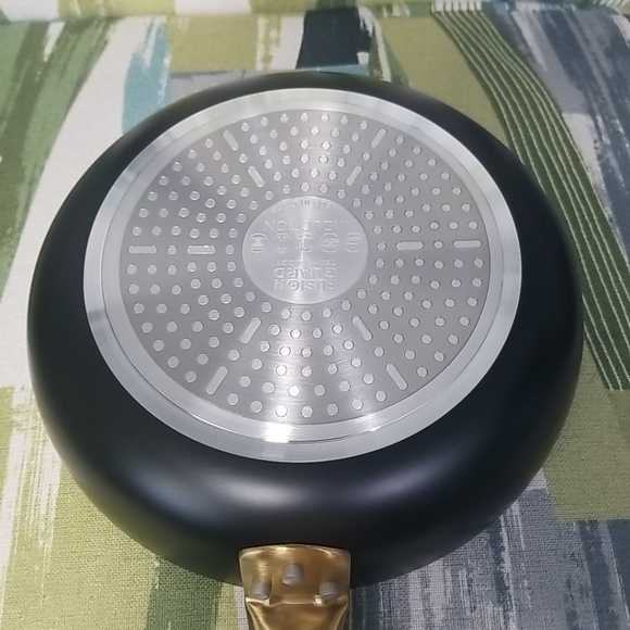 Parini Golden Chef Cookware Non-Stick 9.5" Fry Pan 18K Gold Infused Coating NIB - Picture 9 of 12